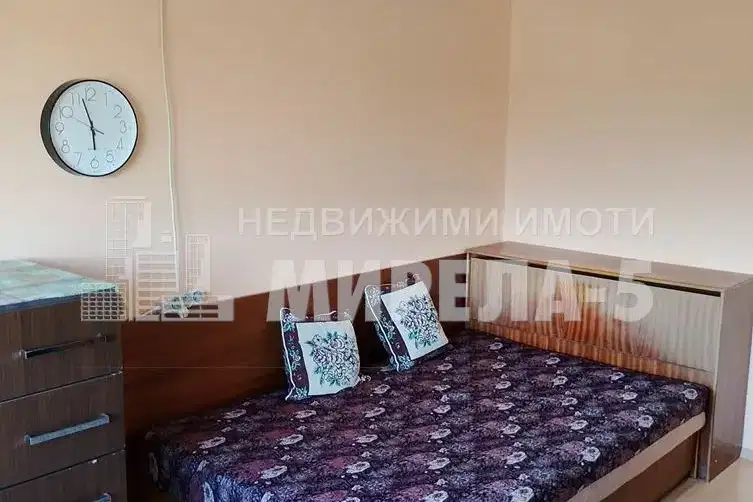 Two-room apartment in Ruse, Zdravec with glazed terrace