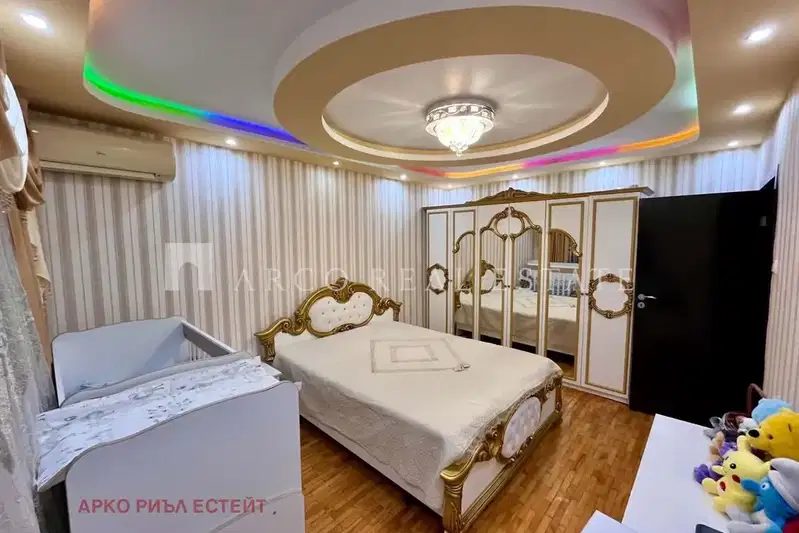 Two-room apartment in Gara Elin Pelin village with gas heating