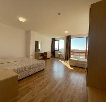 Снимка 3 — Едностаен апартамент 54 кв.м. в с. Кошарица с голяма тераса