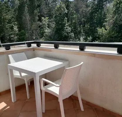 Снимка 4 — Едностаен апартамент в с. Лозенец с тераса в Oasis Resort