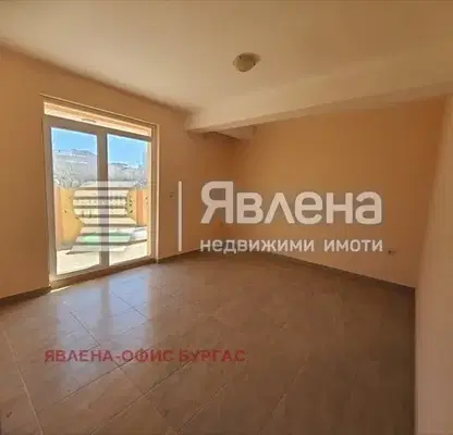 Photo 4 — Studio apartment in Lozenets village with courtyard access