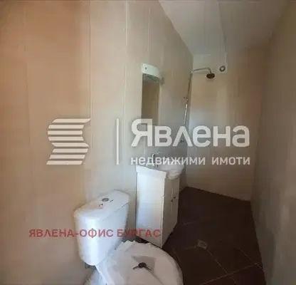 Photo 4 — Studio apartment in Lozenets village with courtyard access