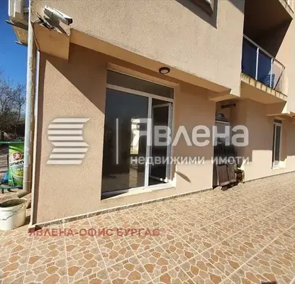 Photo 5 — Studio apartment in Lozenets village with courtyard access