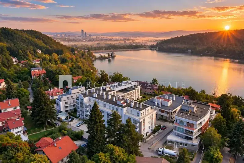 4-bedroom apartment in Pancharevo