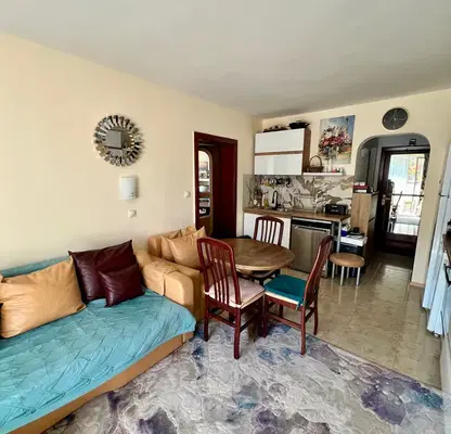Photo 2 — Spacious 2-room apartment with sea view in Ravda village
