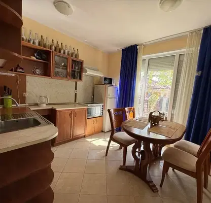 Photo 3 — Two-room apartment in the centre of Ravda with terrace
