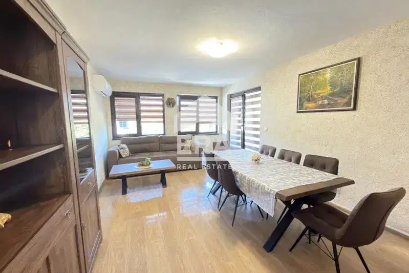 Three-room apartment with terrace in Skorpilovtsi village, near the sea