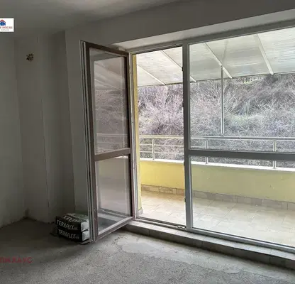 Photo 2 — 2-bedroom apartment in Blagoevgrad, Sandanski
