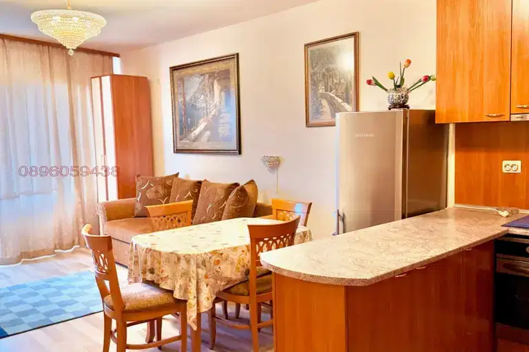 Two-room apartment in Polenitsa with panoramic view