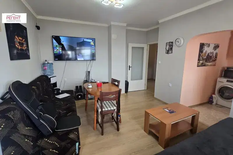 Two-room apartment in the center of Sevlievo with two terraces