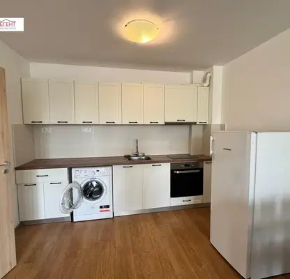 Photo 2 — Two-room apartment in the center of Sevlievo with terrace