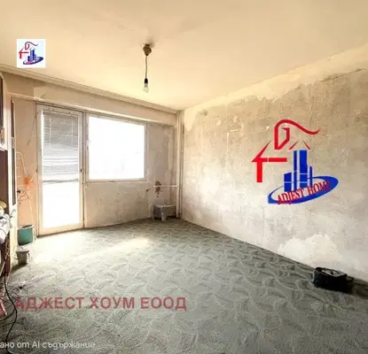 Снимка 4 — Двустаен апартамент с голяма тераса в 5-ти полк, Шумен