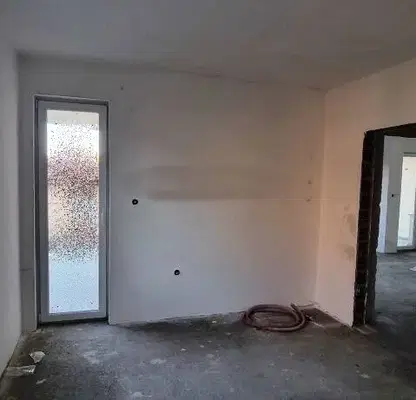 Photo 3 — Two-room apartment in Shumen, Baseina with terrace