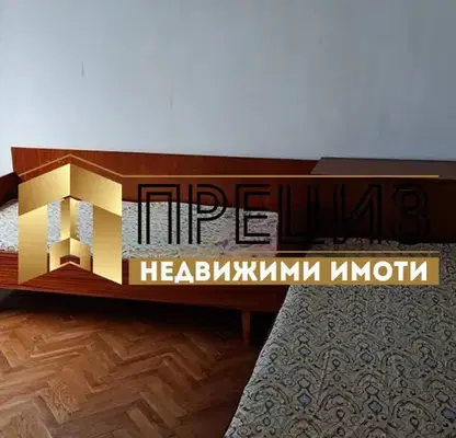 Photo 3 — Three-room apartment in Shumen, Bolnitsata with terrace