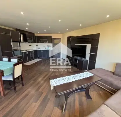 Photo 5 — Three-room apartment with terrace in Shumen, Bolnitsata