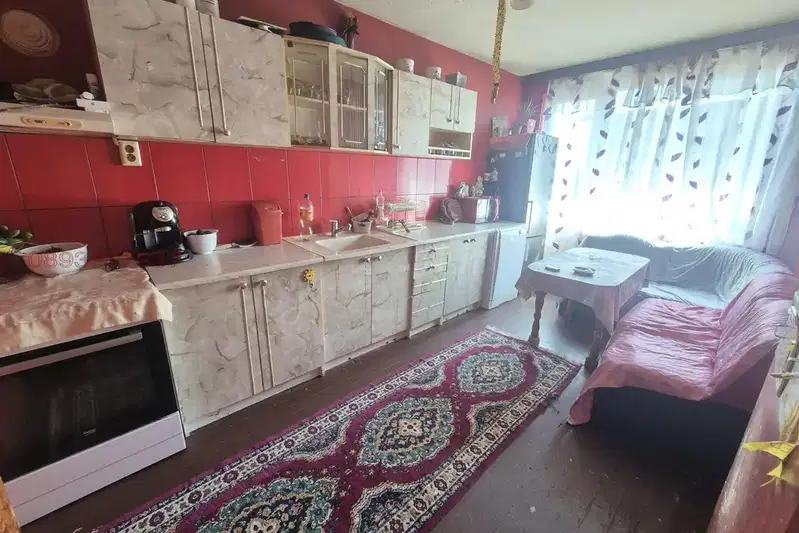 Двустаен апартамент в Шумен, кв. Боян Българанов, панел