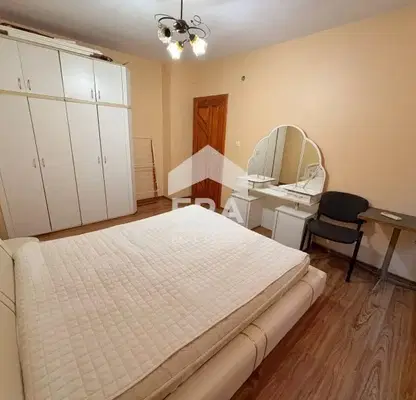 Снимка 4 — Тристаен апартамент с 72 кв.м. в центъра на Шумен