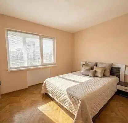 Photo 3 — Three-room apartment with south aspect in the centre of Shumen