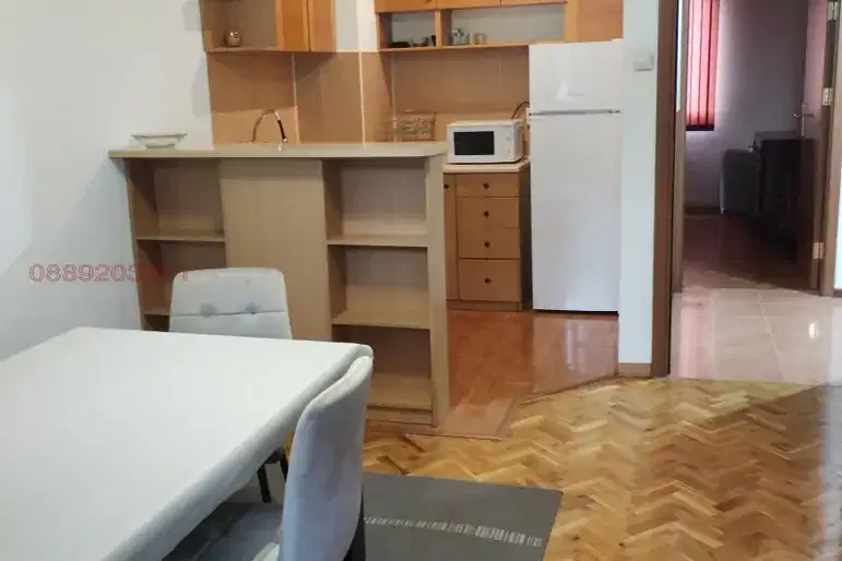 Three-room apartment with terrace in the centre of Shumen
