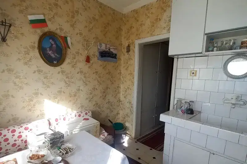 Two-room apartment in Shumen, Dobrudzhan, with elevator