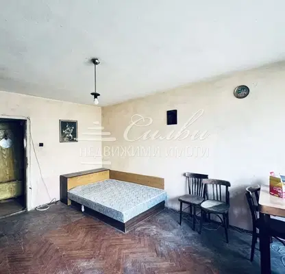 Photo 2 — Three-room apartment with two terraces in Dobruzhanski district, Shumen