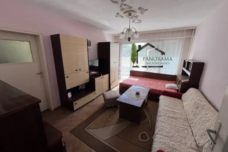 Three-room apartment in Dobrudzanski, Shumen with two terraces
