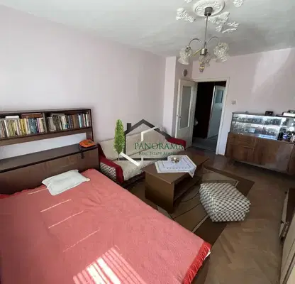 Photo 2 — Three-room apartment in Dobrudzanski, Shumen with two terraces