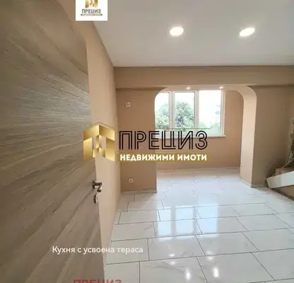 Photo 2 — Three-room apartment with two terraces in Dobruzhanski district, Shumen