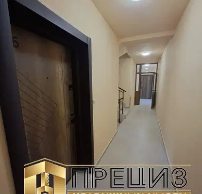 Снимка 4 — Тристаен апартамент в Добруджански, Шумен с тераса