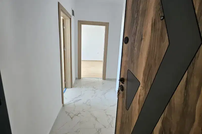 Four-room apartment in Shumen, Dobrudzhanski district