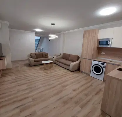 Photo 3 — 4-bedroom apartment in Shumen, Dobrudjanski