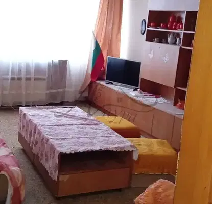 Снимка 3 — Тристаен апартамент в Сити център, Шумен, на 4-ти етаж