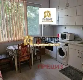 Снимка 2 — Двустаен апартамент в Шумен, Херсон, тухлено строителство