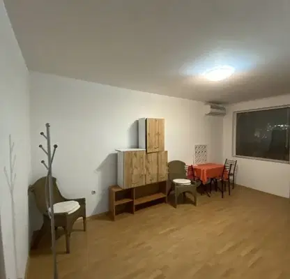 Photo 3 — Three-room apartment in Shumen, Pazara district with terrace