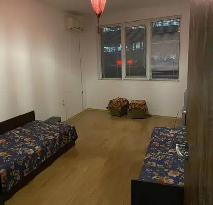 Photo 4 — Three-room apartment in Shumen, Pazara district with terrace