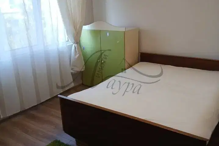 Two-room apartment in Shumen, Trakia with terrace on 7th floor