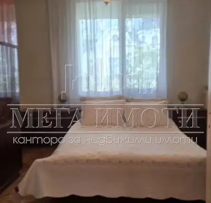 Photo 2 — Spacious 3-room apartment in the Center of Sliven with terrace
