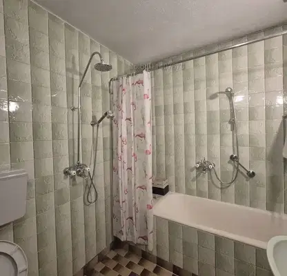 Photo 4 — 3-bedroom apartment in Sliven, Centyr