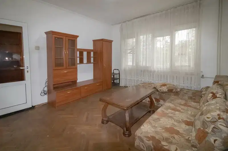 Three-room apartment in the Center of Sliven with terrace