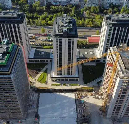 Снимка 3 — Двустаен апартамент с южно изложение в Банишора