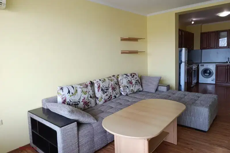 3-bedroom apartment in Sofia, Banishora