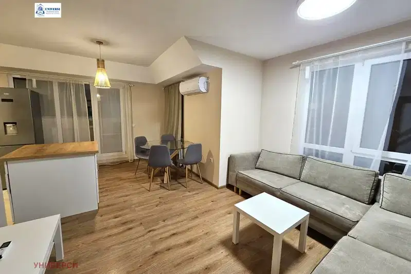 Three-room apartment with terrace and panoramic view in Banishora