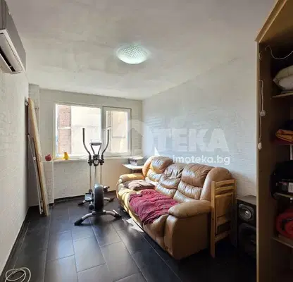 Photo 3 — Three-room apartment with terrace in Belite Brezi, Sofia