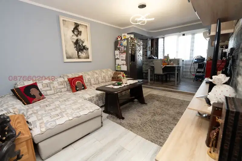 Three-room apartment in Belite Brezi with southeast aspect