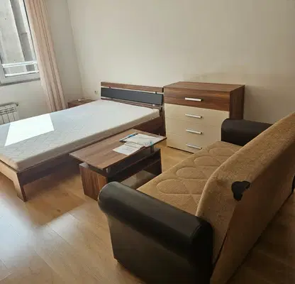 Photo 3 — One-room apartment in Belite Brezi with elevator and access control