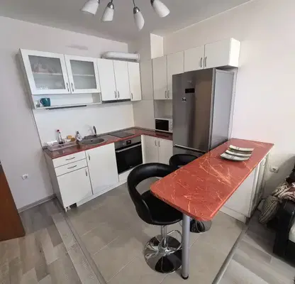 Photo 3 — Two-room apartment in Belite Brezi with balcony and elevator
