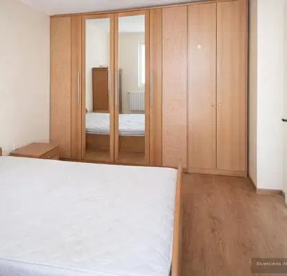 Photo 5 — Three-room apartment in Belite Brezi with video surveillance