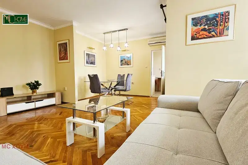 3-bedroom apartment in Sofia, Belite Brezi