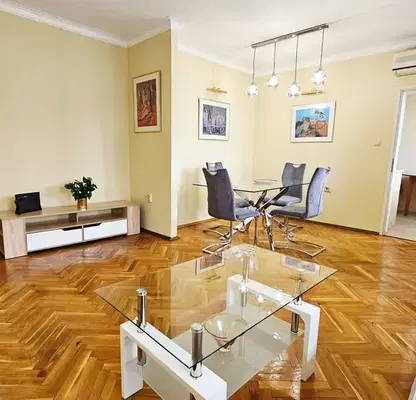 Photo 4 — 3-bedroom apartment in Sofia, Belite Brezi