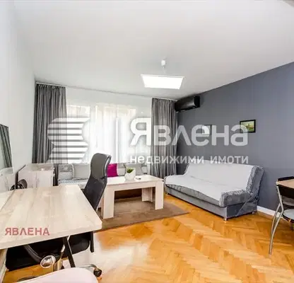 Photo 5 — Two-room apartment with south aspect in Borovo, Sofia